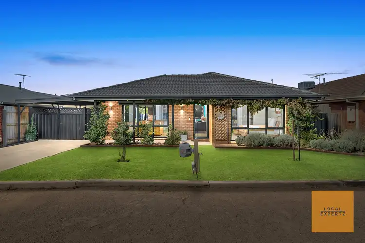 11 Peart Court