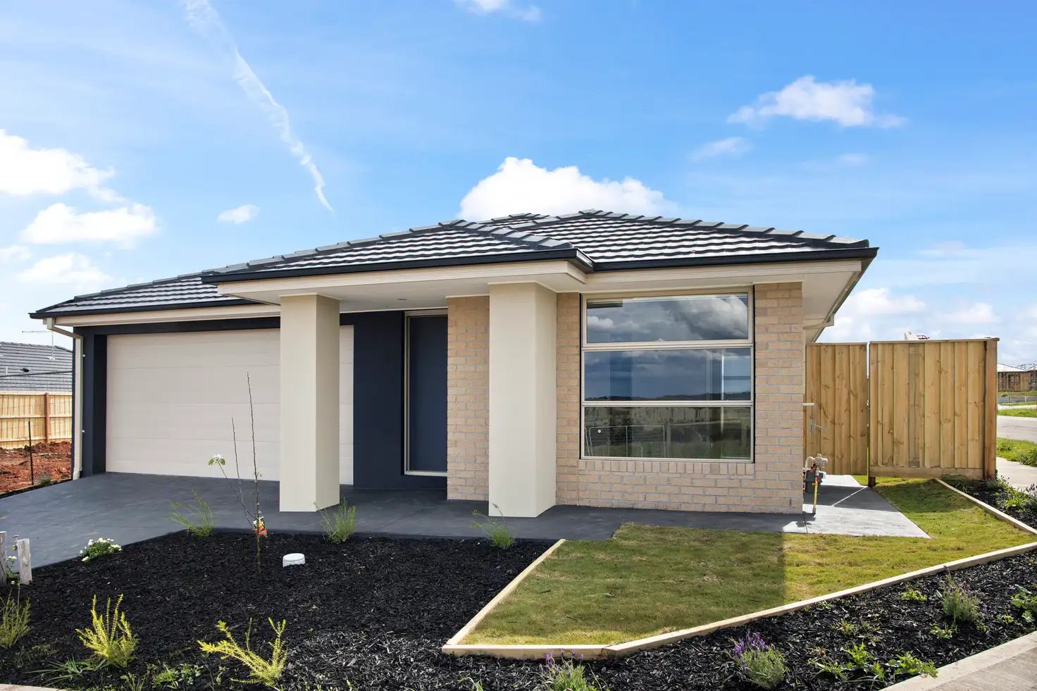 Main view of Homely house listing, 60 Nankeen Loop, Beveridge VIC 3753