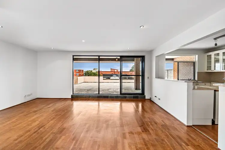 6/26 Fairlight Street
