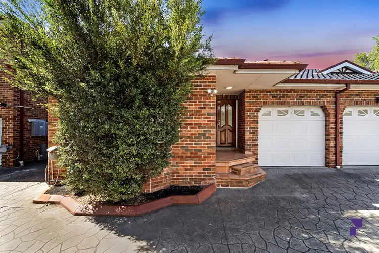 2/34 Jean Street