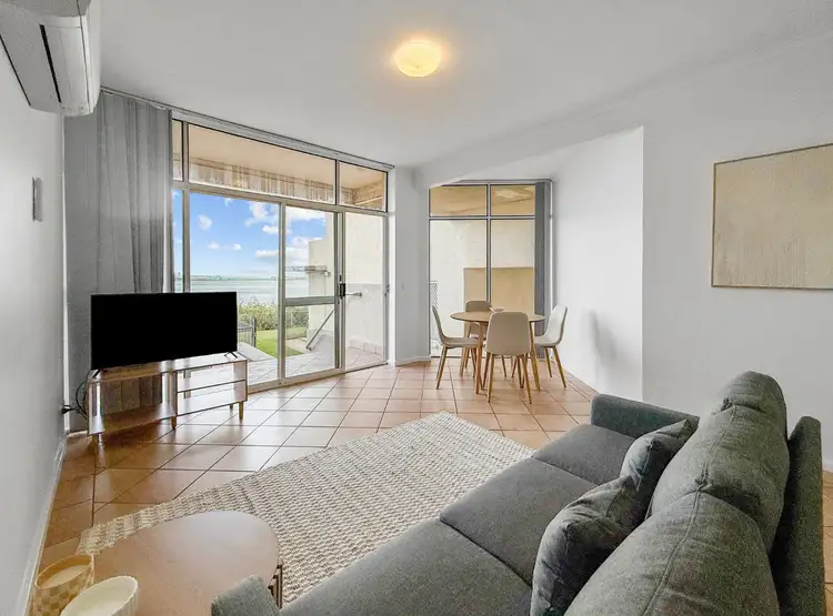 2/30 Lincoln Highway, Port Lincoln SA 5606