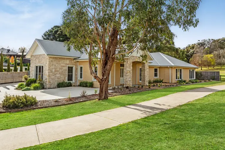 47 Mulgutherie Way, Gisborne VIC 3437