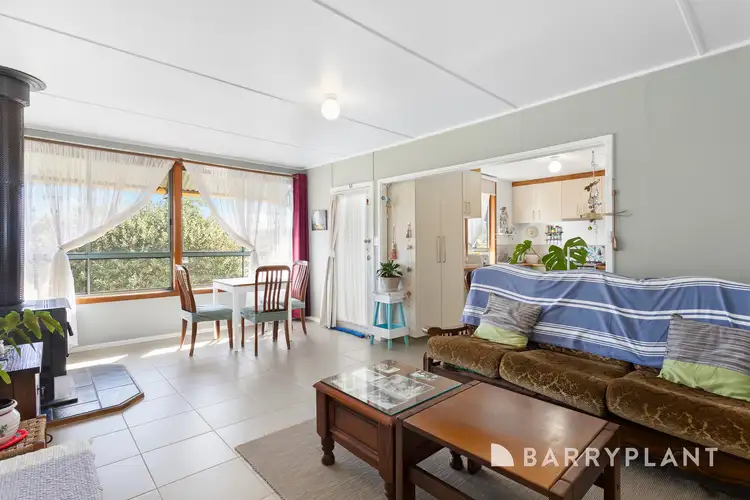 Fifth view of Homely house listing, 3 Munro Court, Korumburra VIC 3950