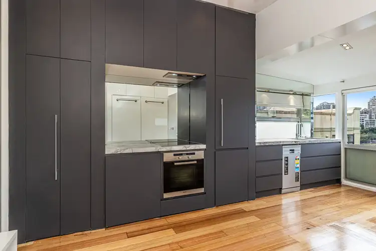 Fourth view of Homely studio listing, 2/25 East Crescent Street, Mcmahons Point NSW 2060