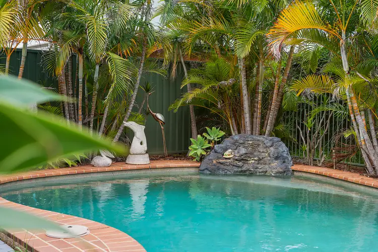 52 Merrendale Avenue, Gorokan NSW 2263