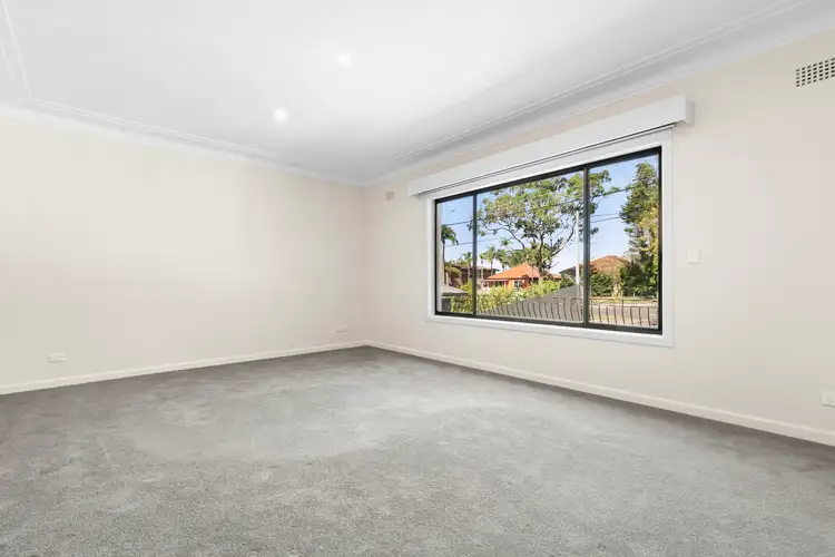 250 Warringah Road, Beacon Hill NSW 2100
