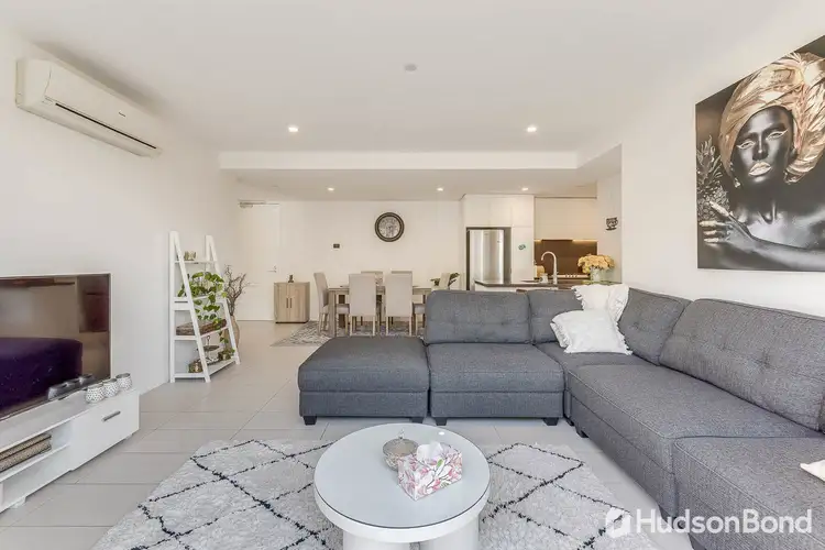 Second view of Homely unit listing, 18/33 Queens Avenue, Doncaster VIC 3108