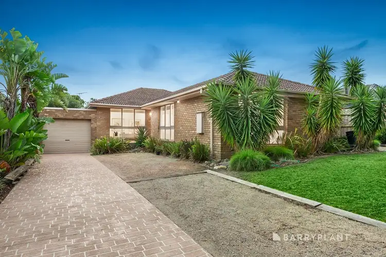 18 Cavendish Avenue, Wantirna VIC 3152