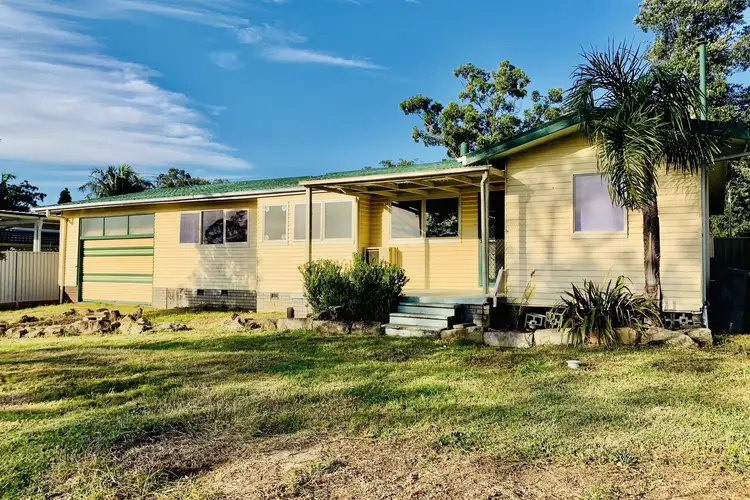 37 Dandenong Crescent, Ruse NSW 2560