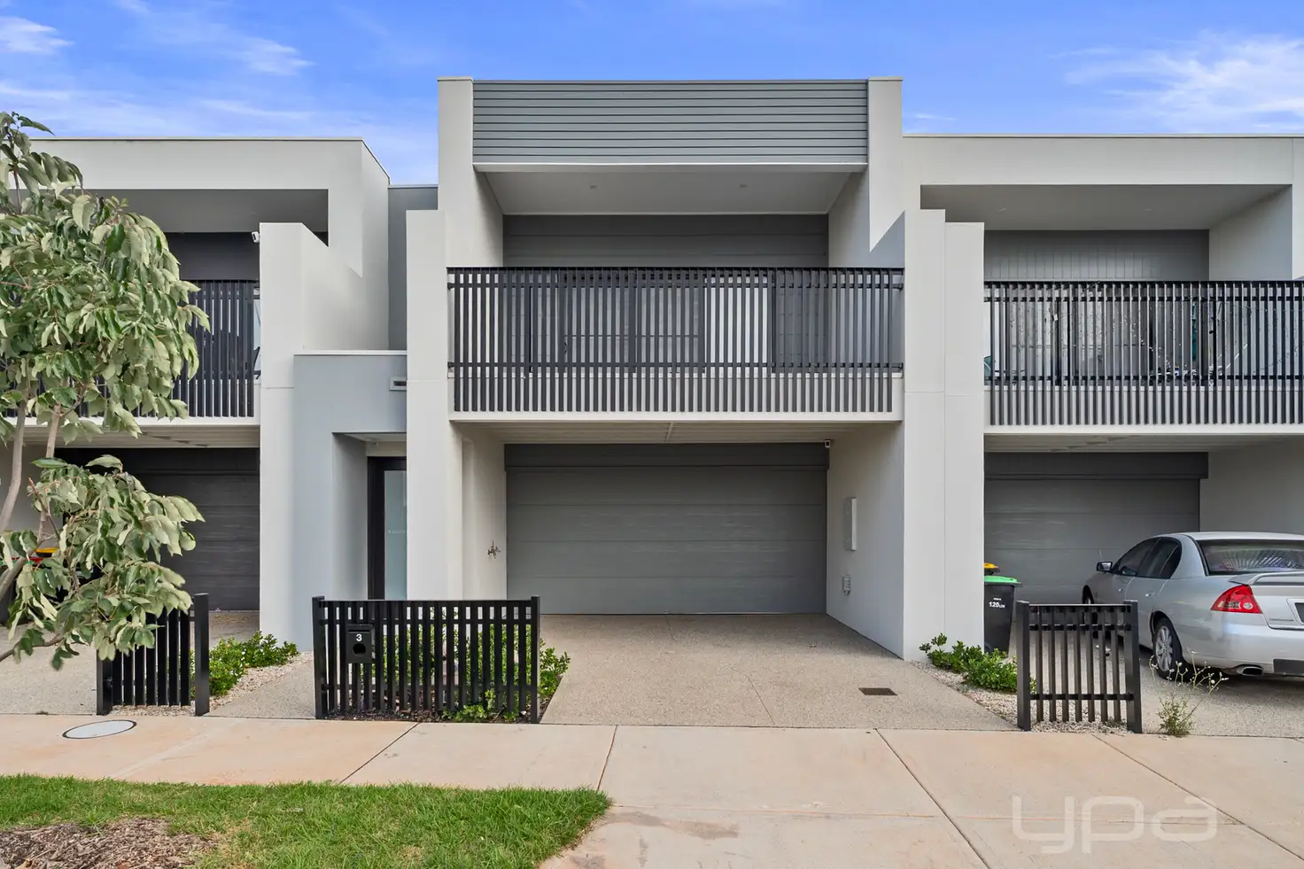 Main view of Homely townhouse listing, 3 Eaglemont Drive, Strathtulloh VIC 3338