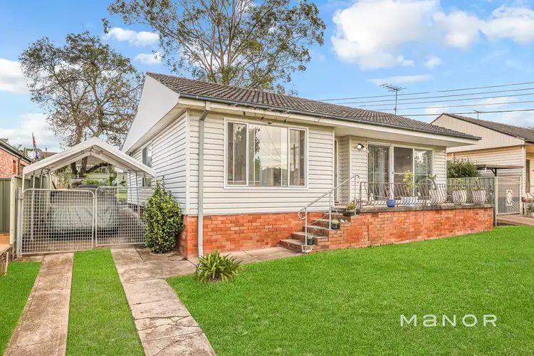 12 Highview Street