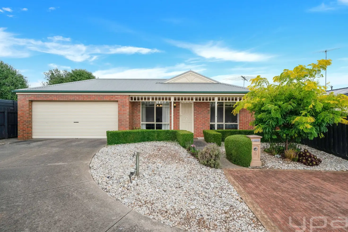 Main view of Homely house listing, 5 Redleaf Close, Lara VIC 3212