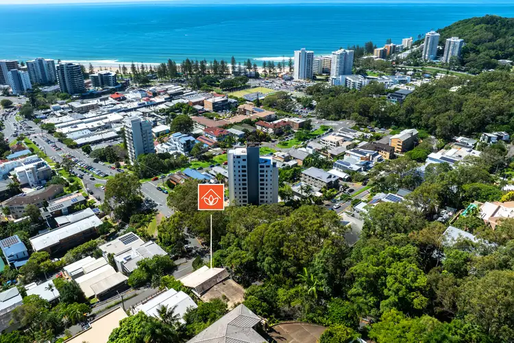 38 Hill Avenue, Burleigh Heads QLD 4220