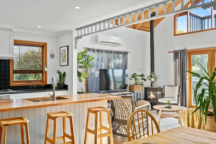 16 Beach Road, Margate TAS 7054