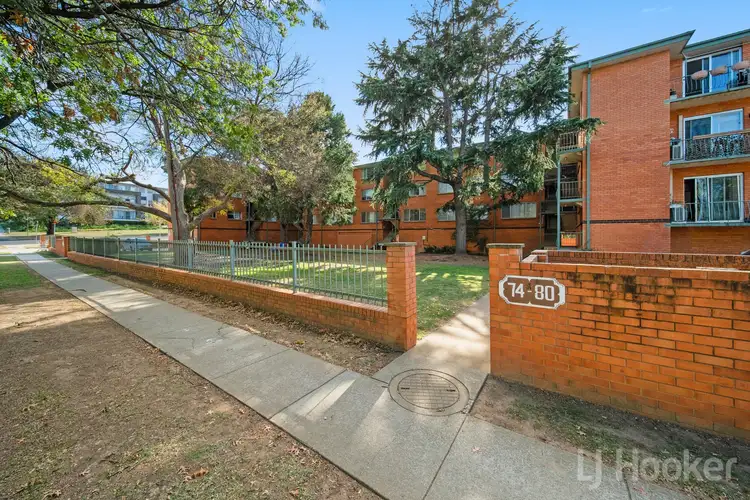 25/74-80 Collett Street