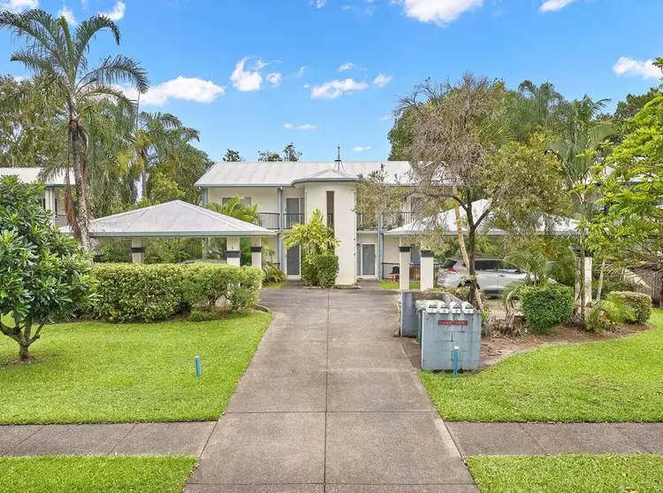 1/9 Ingham Court, Mooroobool QLD 4870