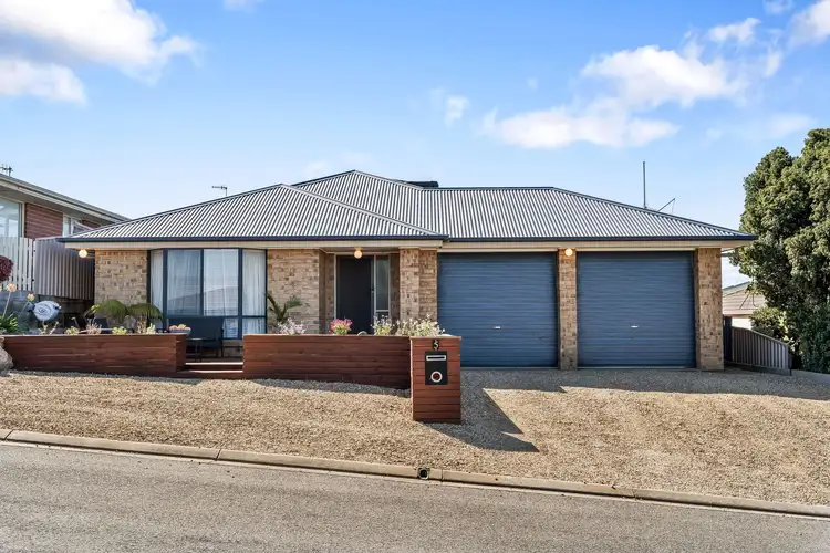 5 Hump Back Road, Encounter Bay SA 5211