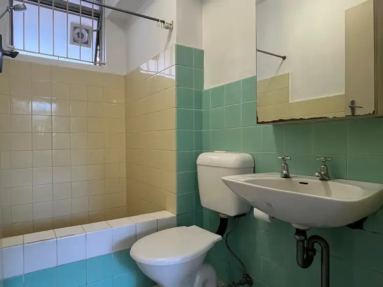 Fifth view of Homely studio listing, 11/640 Crown Street, Surry Hills NSW 2010