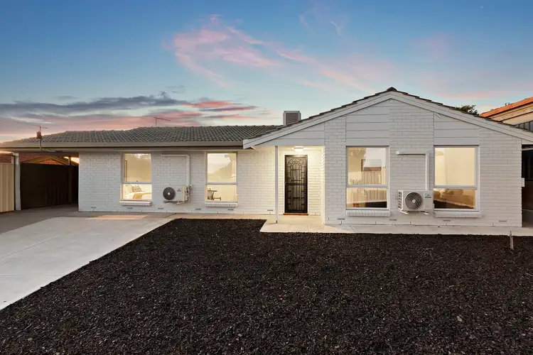 25 Candover Crescent, Huntfield Heights SA 5163