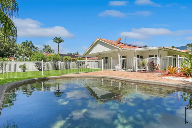 38 Stream Avenue