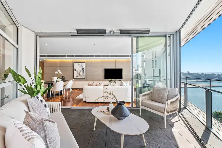 8D/2 Distillery Drive