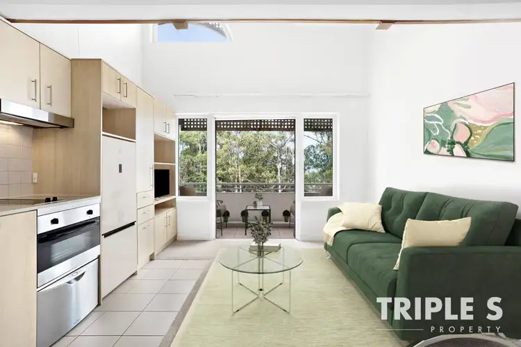 325/2 City View Road, Pennant Hills NSW 2120