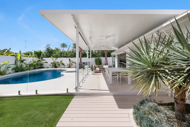 20 Long Island Court