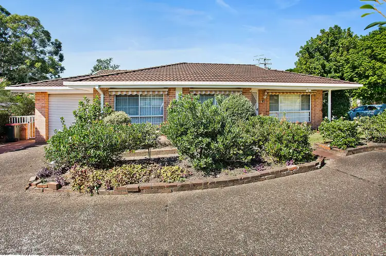 Main view of Homely unit listing, 2/40 Lyndhurst Drive, Bomaderry NSW 2541