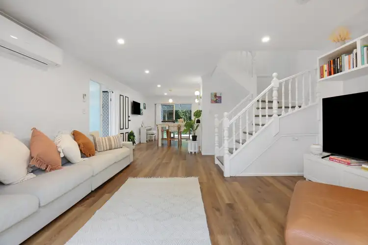 Second view of Homely townhouse listing, 1/27 Corunna Crescent, Ashmore QLD 4214