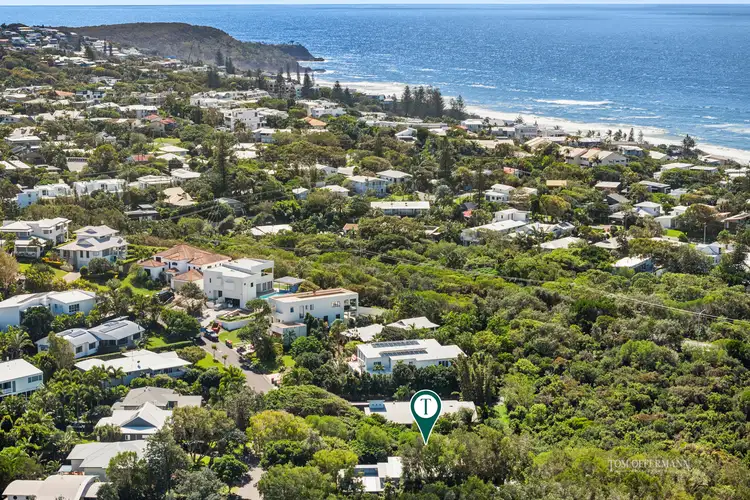 6 Captains Court, Sunrise Beach QLD 4567