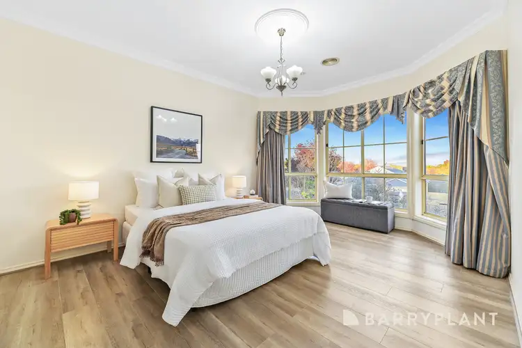 Fifth view of Homely house listing, 2 Glamis Rise, Beaconsfield VIC 3807