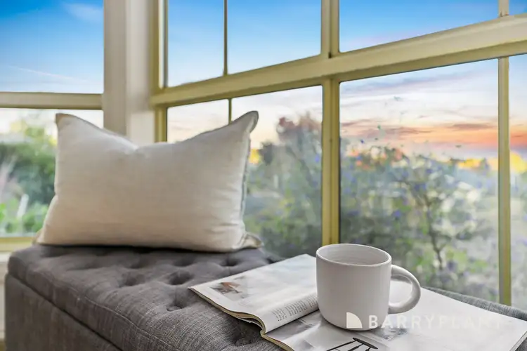 Sixth view of Homely house listing, 2 Glamis Rise, Beaconsfield VIC 3807