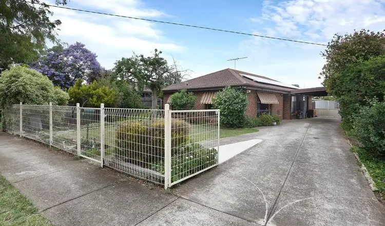 34 Callanan Drive, Melton South VIC 3338