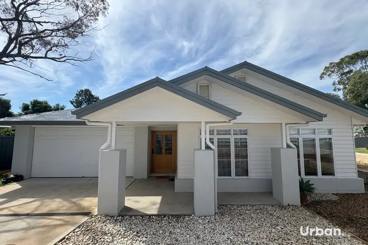 15a Mitchell Street