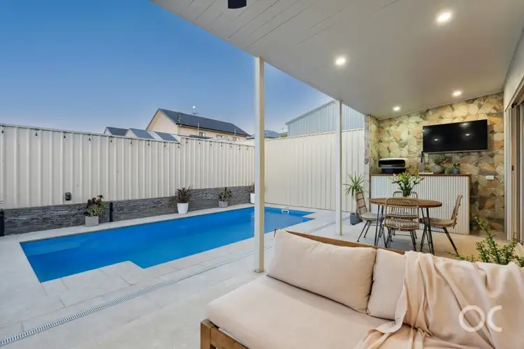 35 Lurline Boulevard