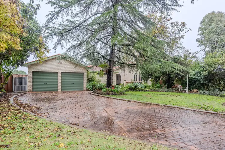 28 Blaxland Avenue, Luddenham NSW 2745