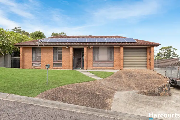 3 Fulton Close, Bolton Point NSW 2283