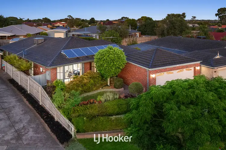 7 Foxglove Court, Cranbourne North VIC 3977