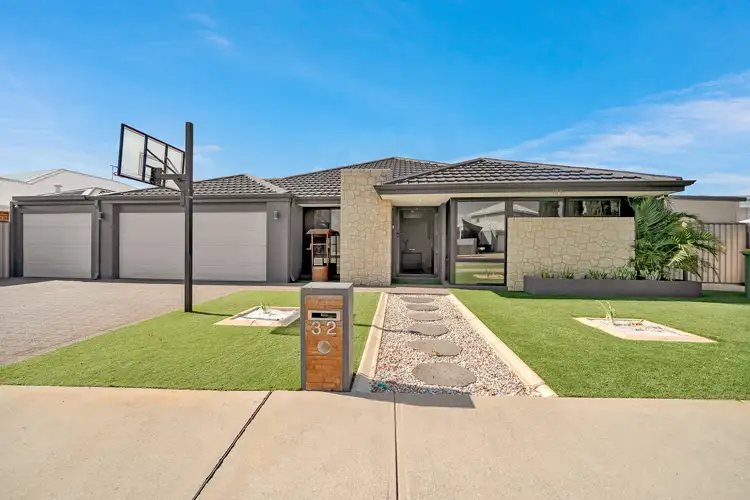 32 Marnbu Road, Southern River WA 6110