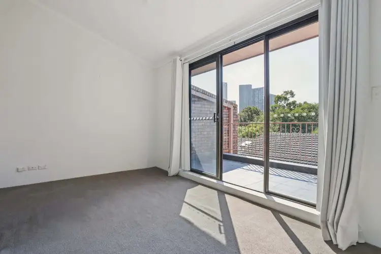 Fourth view of Homely apartment listing, 2/16 Milner Crescent, Wollstonecraft NSW 2065