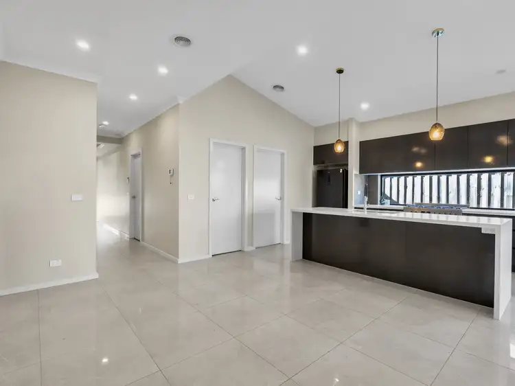 Sixth view of Homely house listing, 34 Fold Circuit, Bonnie Brook VIC 3335
