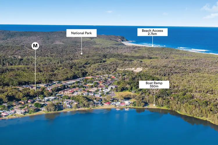 18 Elizabeth Bay Drive, Lake Munmorah NSW 2259