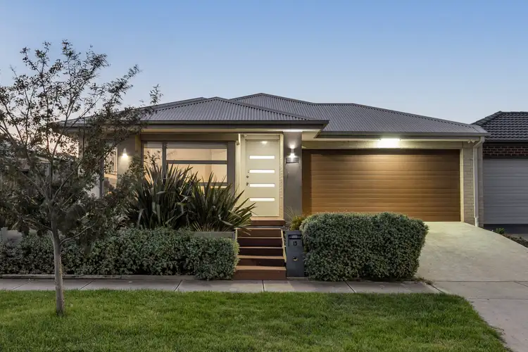 13 Aporum Avenue, Wyndham Vale VIC 3024