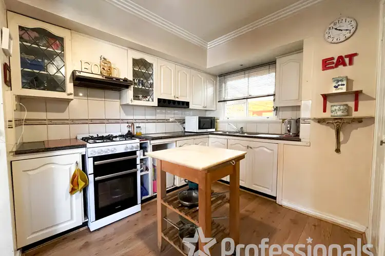 Sixth view of Homely house listing, 1 McMillan Crescent, Yarram VIC 3971