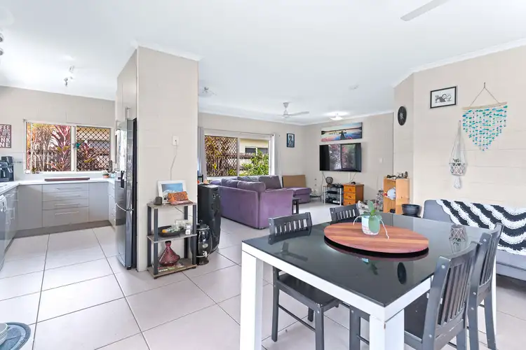 20 Opaline Close, Brinsmead QLD 4870