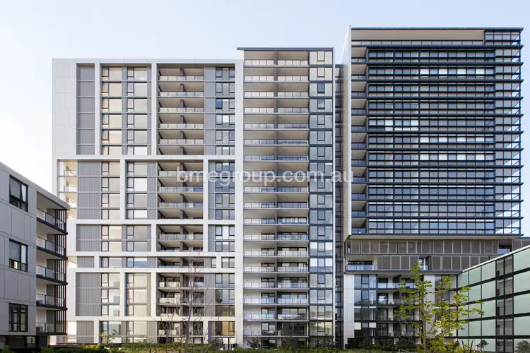 1209/13 Verona Drive