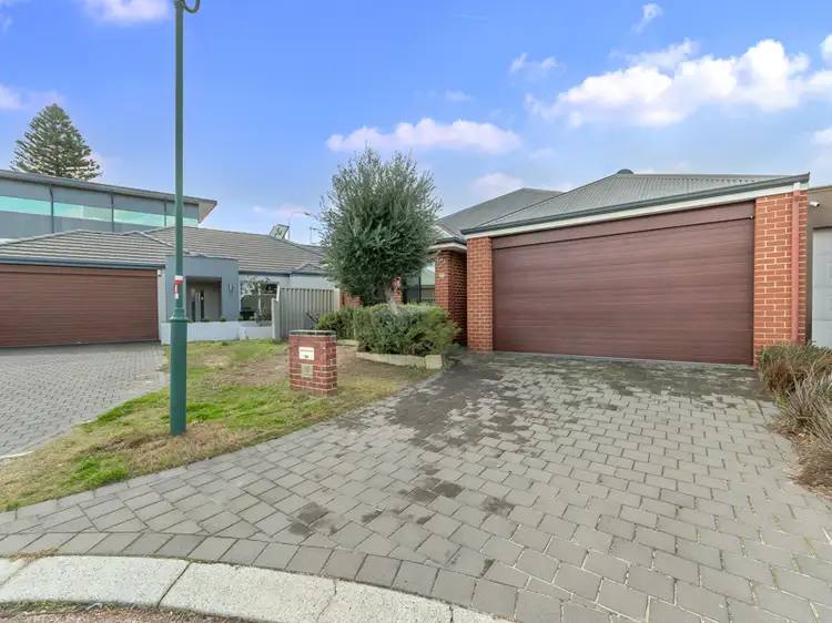 Main view of Homely house listing, 10 Crouch Place, Canning Vale WA 6155