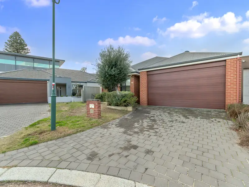 Main view of Homely house listing, 10 Crouch Place, Canning Vale WA 6155