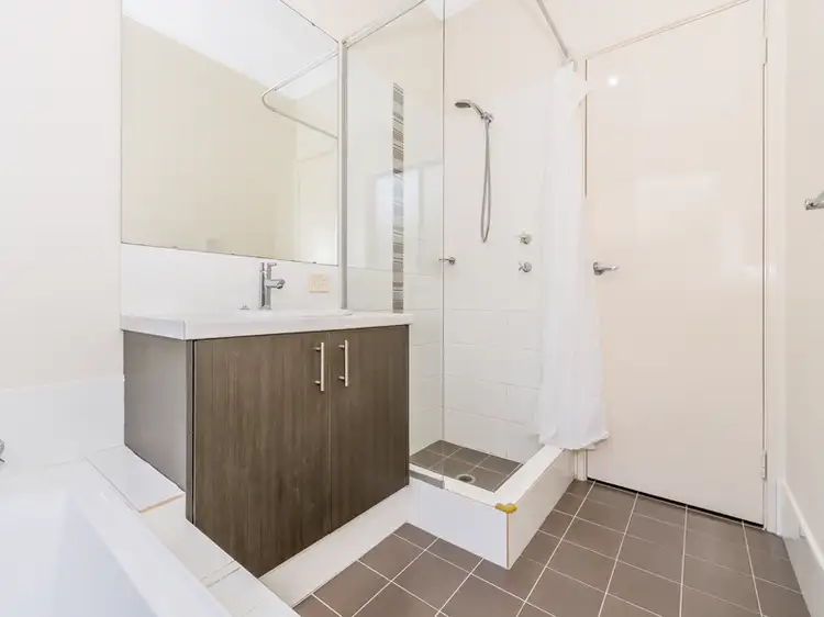 Fifth view of Homely house listing, 10 Crouch Place, Canning Vale WA 6155
