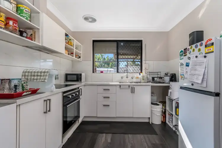 Fourth view of Homely semi-detached listing, 18B Cobham Way, Camillo WA 6111